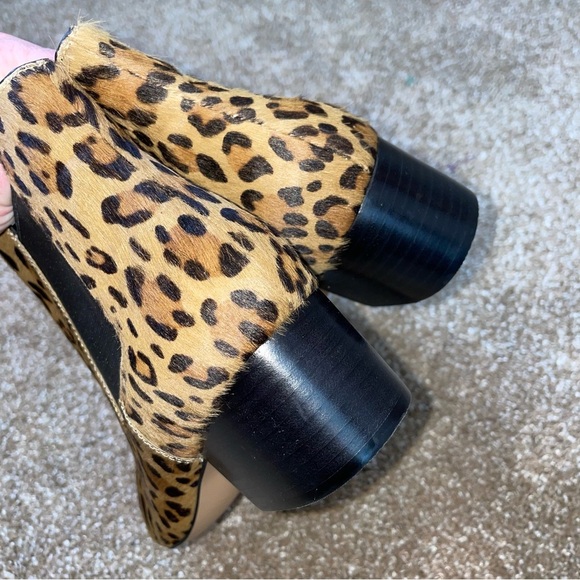 French Connection ankle booties calf hair leopard tan and black heeled SZ 7.5 - Picture 6 of 7